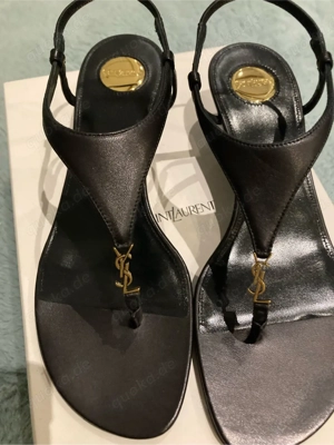 yves Saint Laurent Sandalen