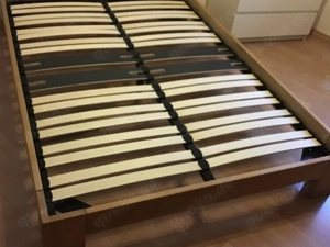 Massivholz-Bett 2 m x 1,40 m, Buche massiv