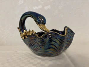 Edle Schwanen-Schale in Perlmutt-Optik