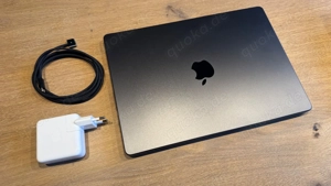MacBook Pro 14" M4 Max Bild 2