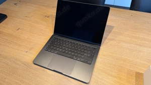 MacBook Pro 14" M4 Max Bild 3