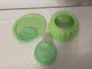 Original Tupperware Set (2 Dosen, 1 Puddingform und Eierbox) Bild 2