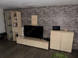 Wohnzimmerwand 