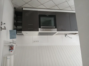 Vermiete 1 Zimmer DG Wohnung in Mannheim ca. 30 qm