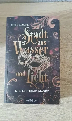 Stadt aus Wasser und Licht Mela Nagel 