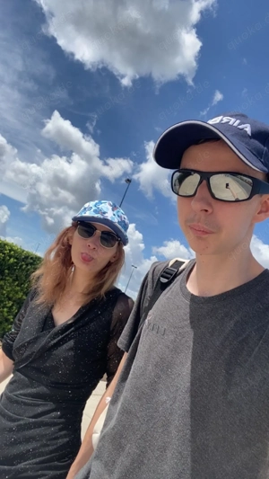 suchen ein kleinen begleiteter für unser haus auf denn land 