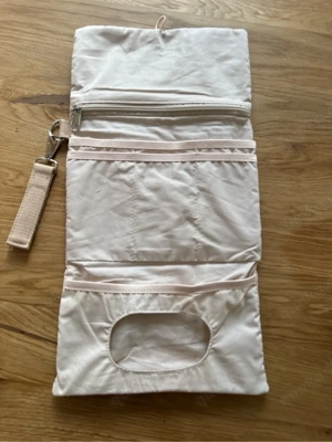 Faltbare Wickeltasche