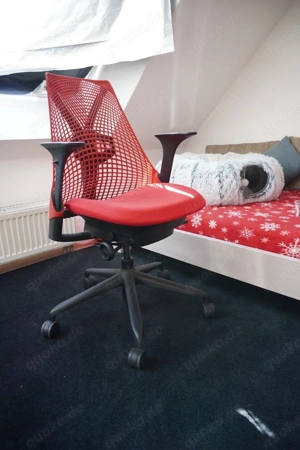 Stuhl - IHerman Miller Sayl - Original Bild 3