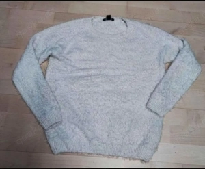 10 Damen Pullovers Mgr  Bild 3