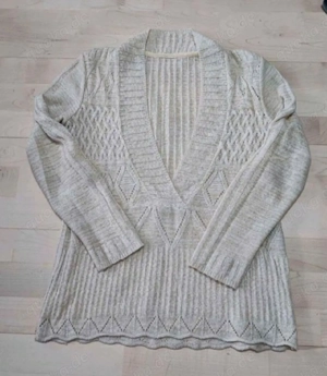 10 Damen Pullovers Mgr  Bild 9