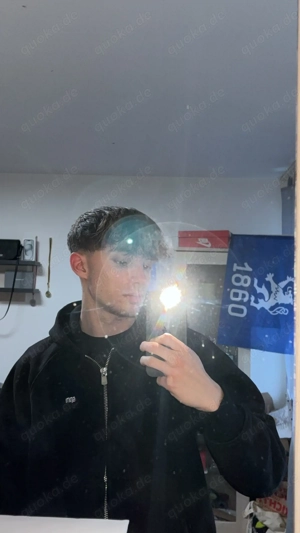 Junger Typ sucht nach einer aufregenden Frau für abwechslungsreiche Treffen 