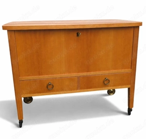 Schminkkommode der 60er