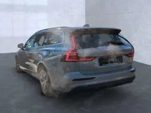 Volvo V60 Core Bluetooth Navi LED Klima Einparkhilfe Bild 4