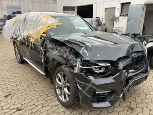 BMW X3 xDrive 20 d xLine 360°/ HUD/ LED/ NAVI/ AK