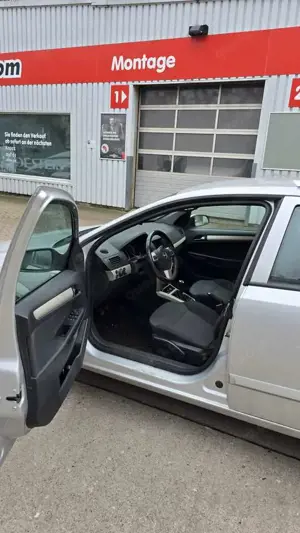 Opel Astra 1.6 Edition Bild 5