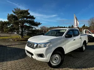Nissan Navara NP300 Acenta Double Cab 4x4