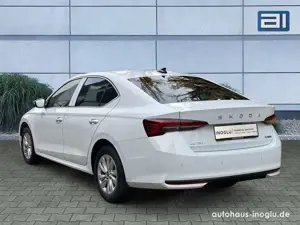 Skoda Octavia 1.5 TSI mHEV Selection DSG SHZ+R-Kam+DAB Bild 3