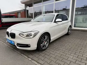 BMW 116 i Sport Line*Leder*Navi*LED*PDC*1-Hand*Kamera