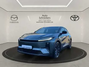 Toyota C-HR + Plus+4X4+LOUNGE+SKYSOUND-P+E-PÄRMIE 6000€