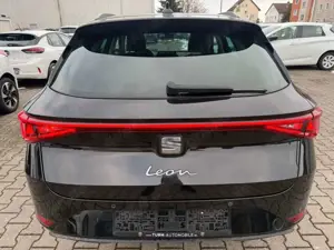 SEAT Leon Sportstourer Style 1.5 TSI|LED|NAVI|Parkhlf Bild 5