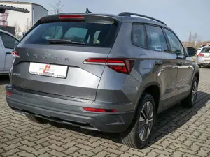 Skoda Karoq 1.5 TSI ACT DSG Tour KAMERA AHK ACC LED Bild 3