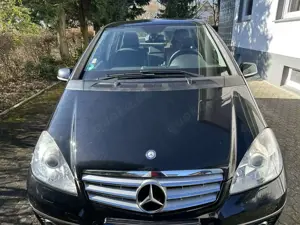 Mercedes-Benz A 180 BlueEFFICIENCY TÜV, Service NEU!
