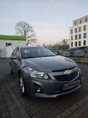Chevrolet Cruze Station Wagon 1.6 LT