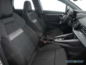 Audi A3 35 S line S tronic LED / Ambiente / Rückfahrkamera Bild 4