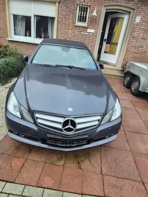 Mercedes-Benz E 250 CDI DPF Cabrio BlueEFFICIENCY Elegance
