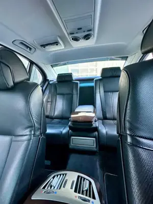 BMW 740 740Li Bild 5