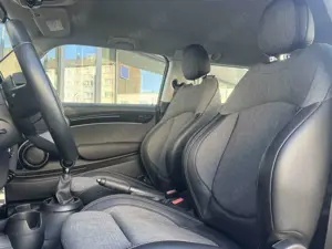 MINI One AdapLED Navi PA RFK DAB PDC Shz Bild 3