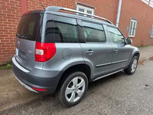 Skoda Yeti Elegance Plus Edition Panorama Automatik Bild 4