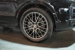 Porsche Cayenne S Sport-Design Nachtsicht PDLS Pano Bose Bild 4