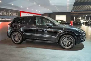 Porsche Cayenne S Sport-Design Nachtsicht PDLS Pano Bose Bild 2