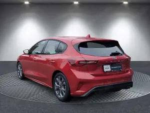 Ford Focus ST-Line X Automatik Fahrerassistenz+Winter-Paket/A Bild 3