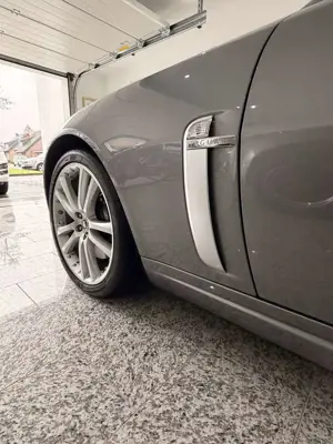 Jaguar XKR Coupé - Sammlerzustand Bild 4