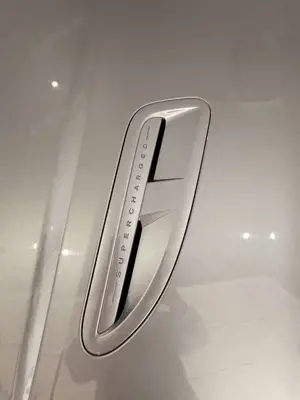 Jaguar XKR Coupé - Sammlerzustand Bild 5