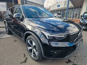 Volvo XC40 B3 Plus Dark 2WD Bild 3