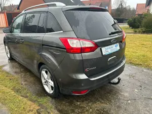 Ford Grand C-Max Grand C-MAX Titanium Bild 4