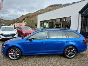 Skoda Octavia Kombi RS AHK ACC DCC Navi LED PDC Sitzheiz Bild 2