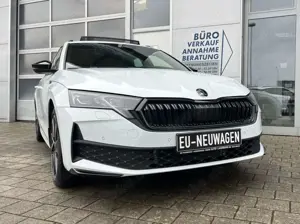 Skoda Octavia Combi 2.0 TDI DSG Sportline STDHZ 5J GAR