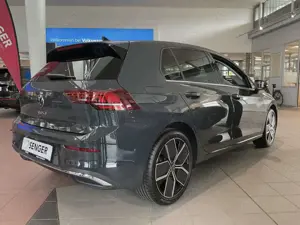 Volkswagen Golf Style 1,5 TSI Licht  Sicht Paket Memory Bild 3