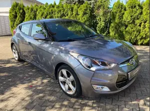 Hyundai VELOSTER 1.6 GDI Premium DSG Navi//Automa.