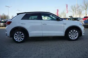 Volkswagen T-Roc 1.5 TSI DSG R-Line LED Navi ACC Teilleder Bild 3