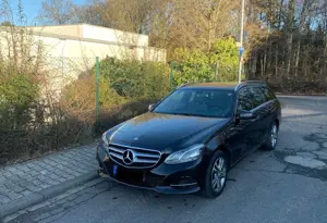 Mercedes-Benz E 200 T CDI 7G-TRONIC Avantgarde Bild 2