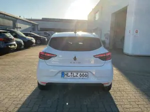 Renault Clio V Evolution 1.0 TCe 90 *Automatik* Bild 3