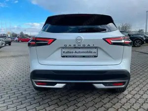 Nissan Qashqai 1.3 DIG-T MHEV AT N-Connecta WINTERPAKET Bild 5