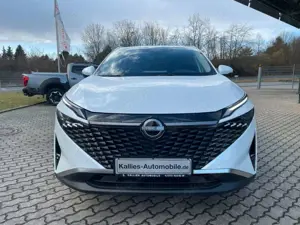 Nissan Qashqai 1.3 DIG-T MHEV AT N-Connecta WINTERPAKET Bild 2