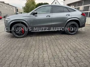 Mercedes-Benz GLE 63 AMG S Coupé ° 2026 ° NIGHT ° CARBON °VOLL Bild 4