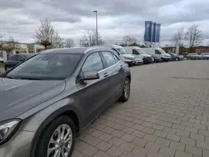Mercedes-Benz CLA 200 d 4Matic 7G-DCT Peak Edition